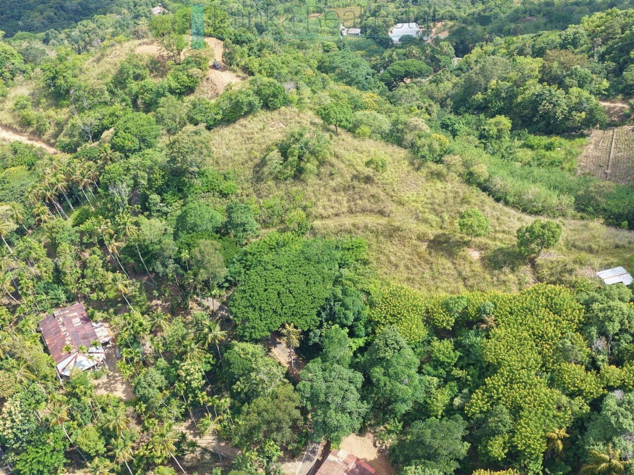 Three acres near Beragala with spectacular views