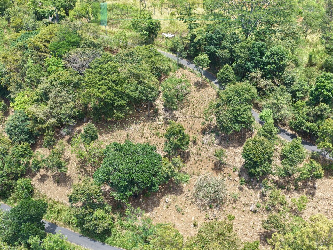 Eight acres of potential in Beragala